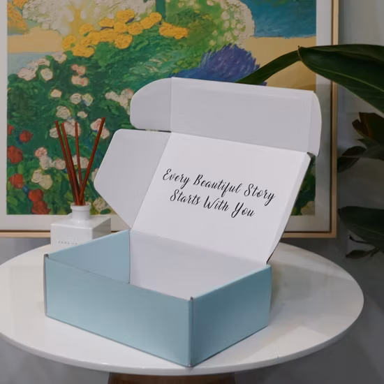 Customized Luxury Tuck Side Corrugated Cardboard Paper Gift Box